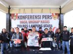 Kapolres Lampung Utara Rilis Ungkap Kasus Pencurian Mobil dan Pemerkosaan