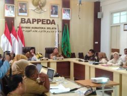 PEMKAB OKU SELATAN BERSAMA PEMPROV SUMSEL LAKSANAKAN RAKOR TENTANG PEMBAHASAN USULAN BANTUAN BERSIFAT KHUSUS TAHUN 2025