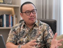 UJI KOM MENJADI MOMENTUM MEREKRUT PEJABAT KOMPETEN DAN MENYINGKIR PEJABAT PARASIT